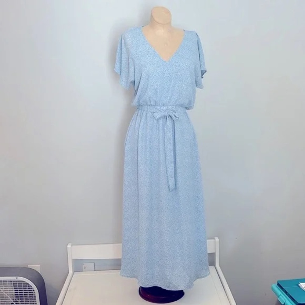 Sky Blue V-Neck Maxi Dress